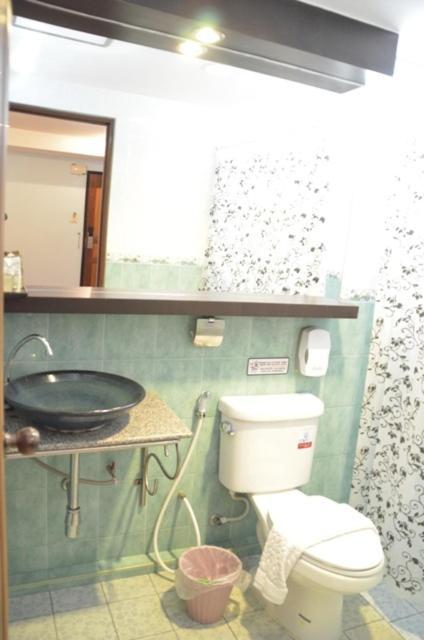 Baan Chalelarn Hotel Хуа Хин Стая снимка